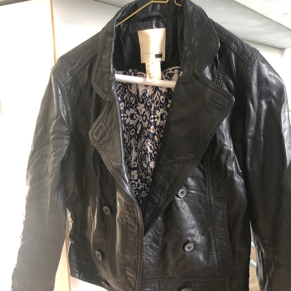 Black leather jacket. Levi, size small